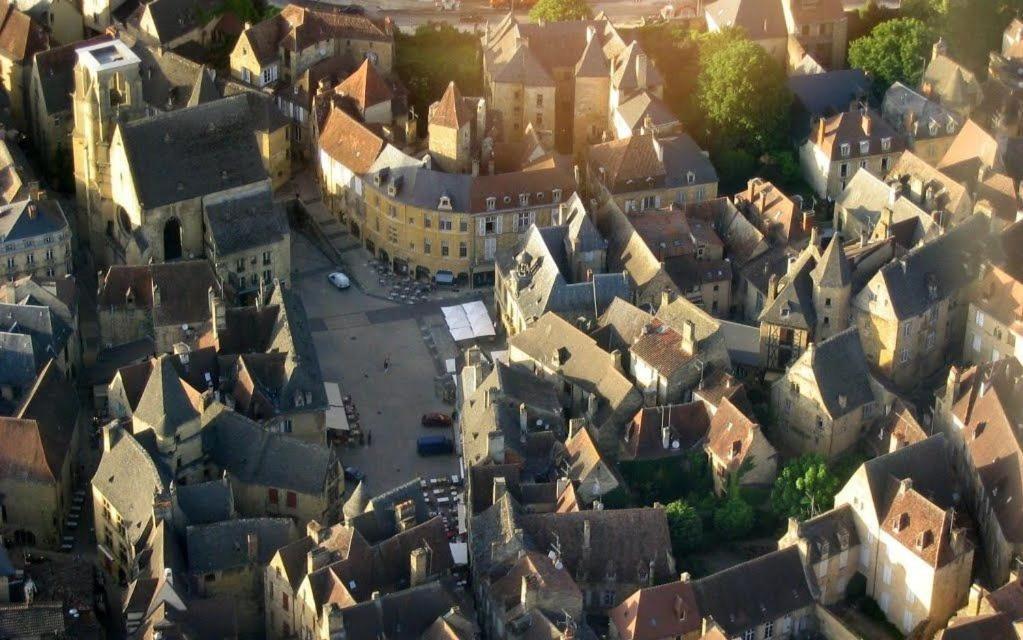 Perigourdine Avec Spa Et Vue Pomport Buitenkant foto